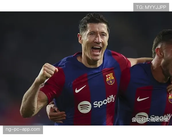 莱万与苏亚雷斯巅峰期终结效率及战术角色对比分析